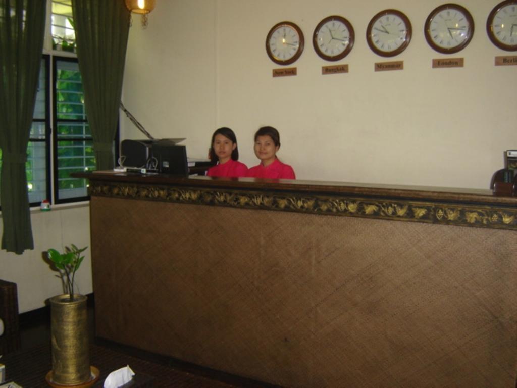Garden Home Bed And Breakfast 양곤 외부 사진